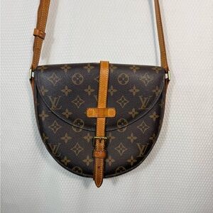 Authentic Louis Vuitton Monogram Chantilly MM